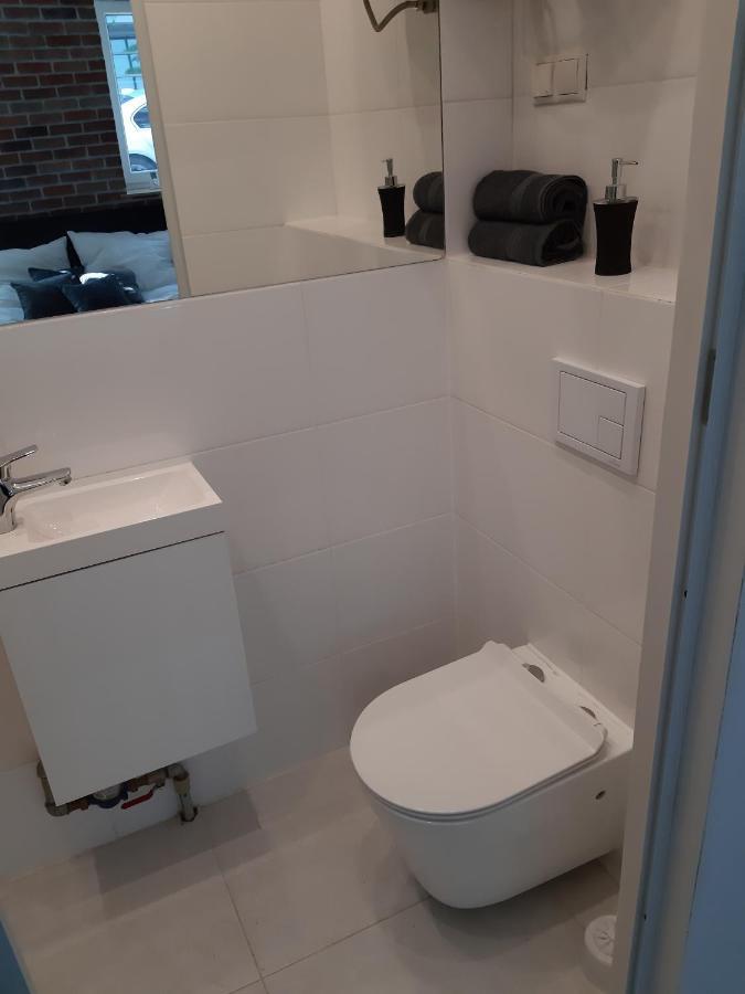Topolowa Apartments - Self Check In - Next To Main Rail, 10 Min To Main Square 크라쿠프 외부 사진